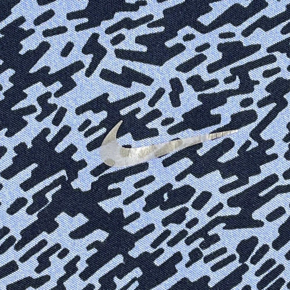Nike Dri Fit Running Top Womens Medium Blue Black Abstract Yoga Moisture Wicking